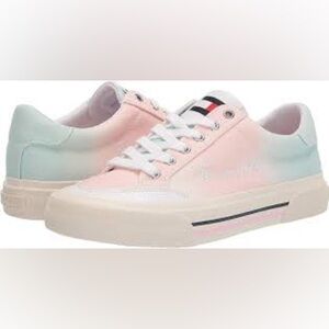 🆕 TOMMY HILFIGER FRENCH CANVAS SPORT LUX SNEAKER IN PASTEL BLUE/PINK WHITE